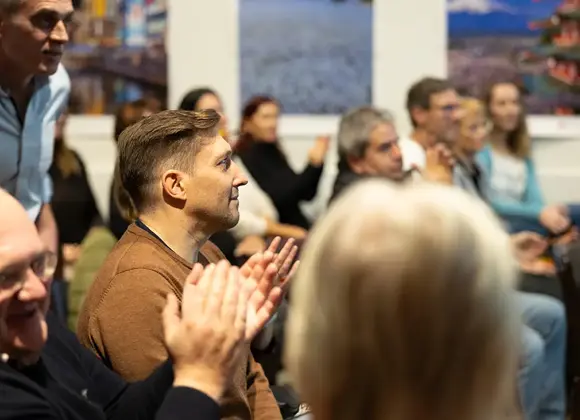 Mitgliederversammlung1125